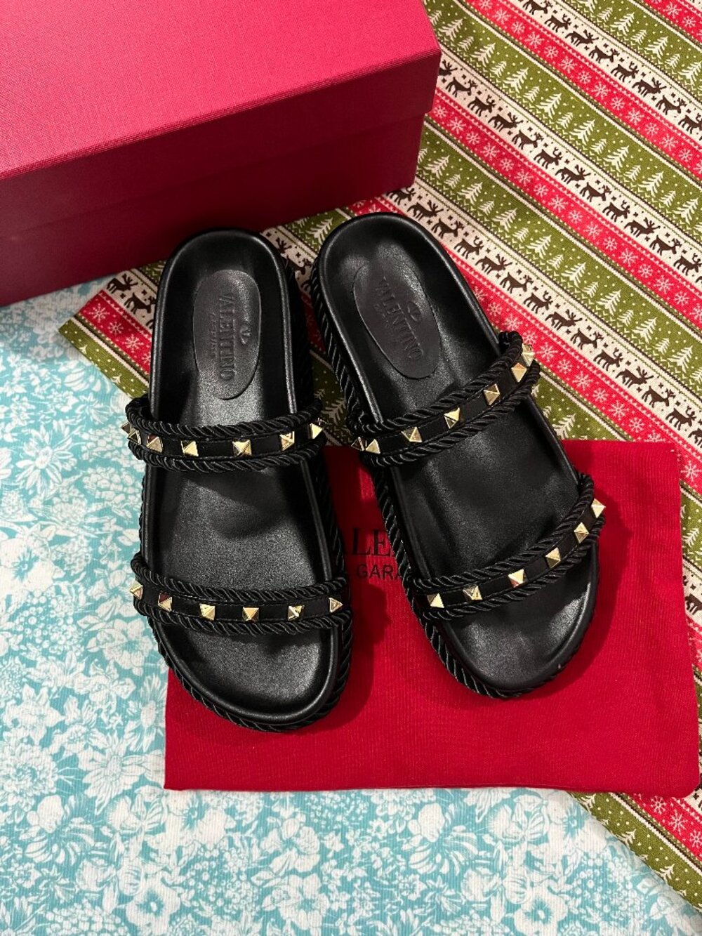 Valentino Garavani Rockstud Torchon Platform Slides